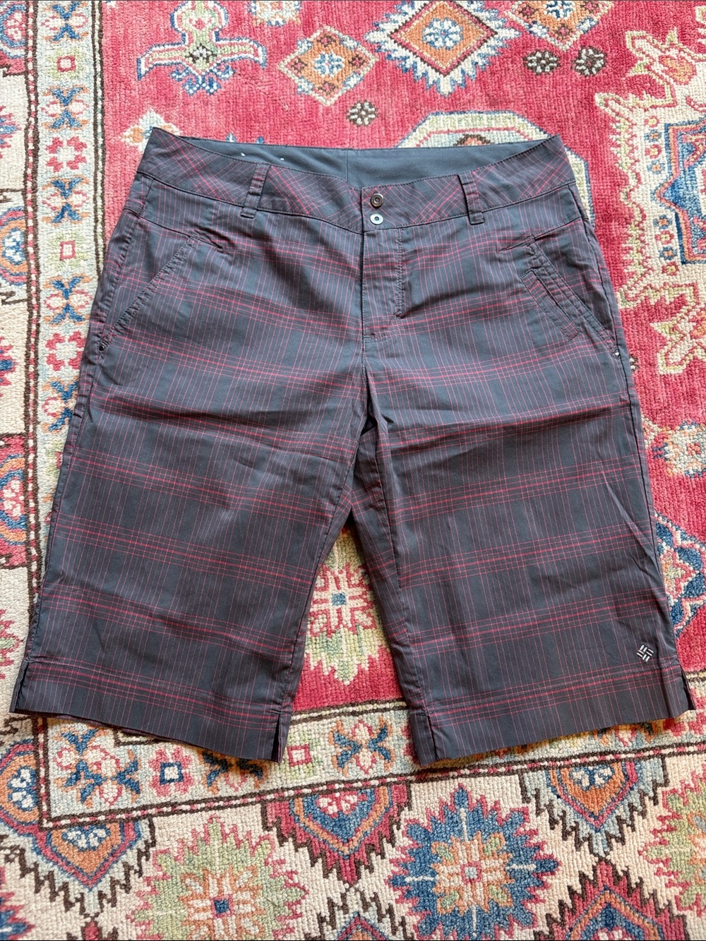 Women’s Columbia Long Shorts - 10